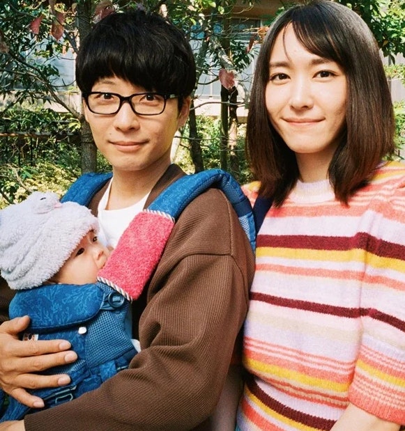 호시노겐 ♥ 아라가키 유이, 결혼 5년 만에 부모 됐다, 드라마 인연부터 출산까지 총정리