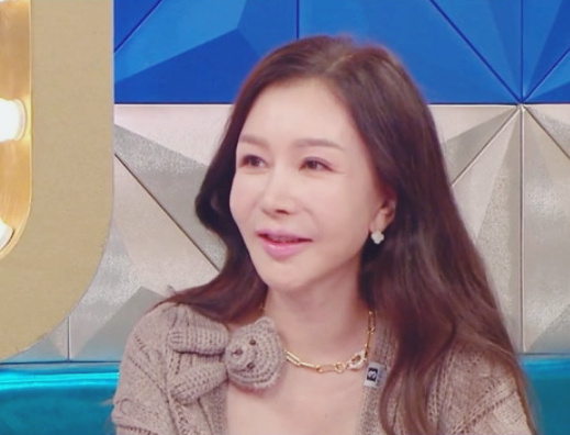60대 제니 여배우, 신인 시절 감독 뺨 때리고 <b>방송 정지</b>? 논란 속 진....