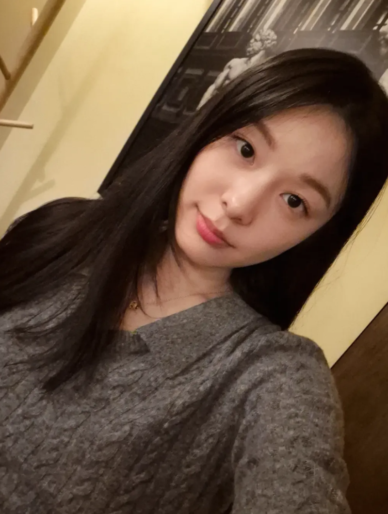 김연아 곰인형 사진 올리자 난리 혹시 임신??