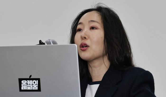 '뉴진스 표절'이라더니... 민희진, 결국 송치됐다는데 반박이 예사롭지 않다