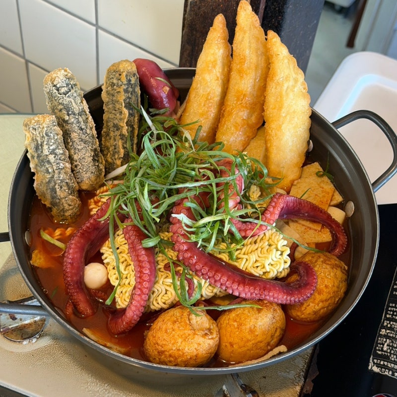 제주 동쪽 월정리 맛집 떡하니 문어떡볶이