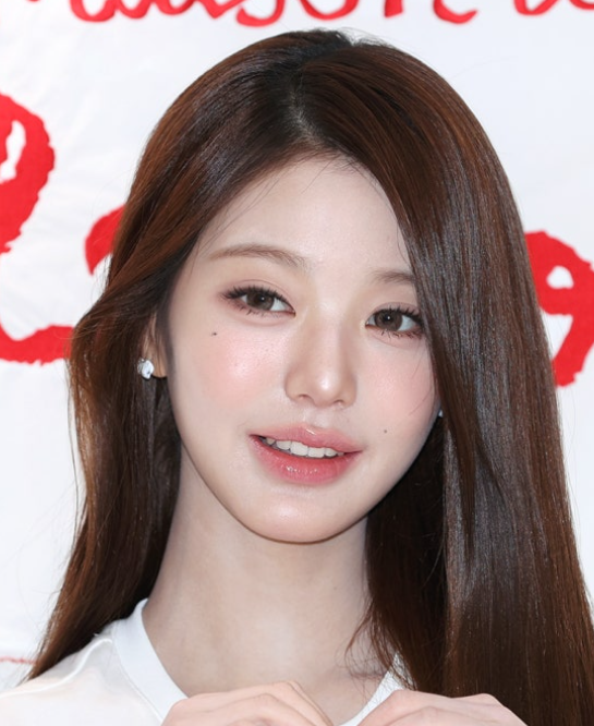 아이브 장원영 프로필 고향 나이 학력 혈액형 MBTI 소속사 패션 열애설