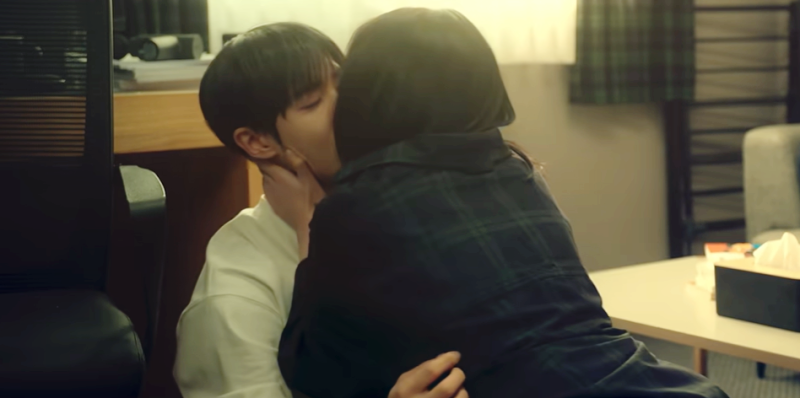 연애박사 4화 줄거리 냉담한 민재(추영우), 하지만 고백하는 유진(김소현) 은근슬쩍 사람 미....