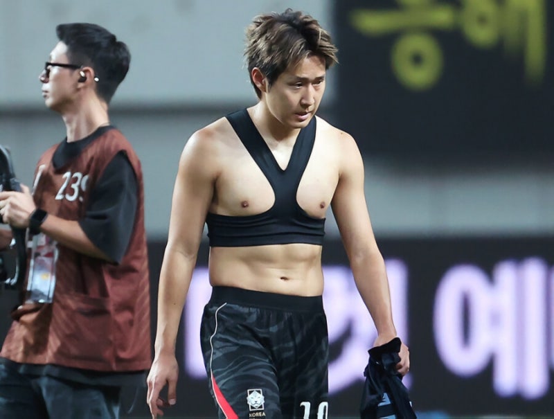 이강인 61분 활약, 아틀레티코 맨유에 2-0 완승