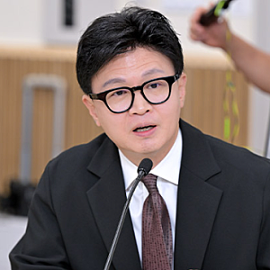 [속보] 차지훈 유엔대사 맨해튼 관저에 美 직장인 자녀 합가? 한동훈 폭로에 '제2의 김명수' ....