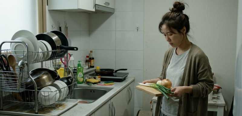 "도마 놓을 자리도 없는데 건조대가 싱크대 절반을 다 먹네" 무타공마켓 싱크온 풀스텐 높이....