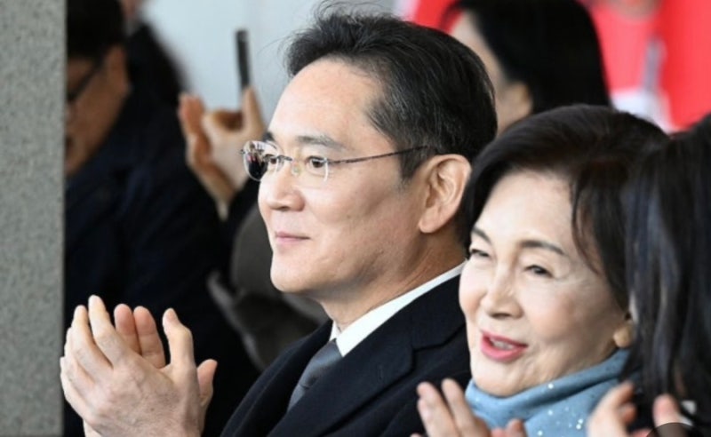 이재용 회장이 1조 9천억원어치 삼성전자 주식을 샀다. 과연 바닥 신호일까?