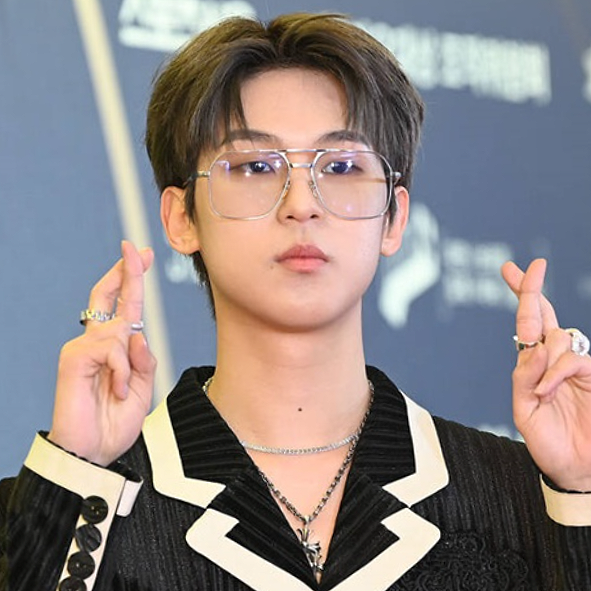 <b>10년 짝사랑</b>을 가사로만 쓰던 23세 래퍼, 결국 '밴쿠버' 그 여자와 결....