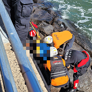 제주 도두이동 사구포구서 30대 추정 여성 숨진 채 발견…해경 "익사 추정", 신원·사망 원인 ....