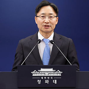 임광현 신임 비서실장 전격 발탁! 국세청장 출신이 청와대로 간 이유