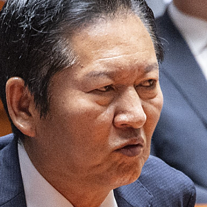 "국물도 남김없이 밝히자"…민주당 '신천지 3만 명 입당'에 당내 내전 재점화