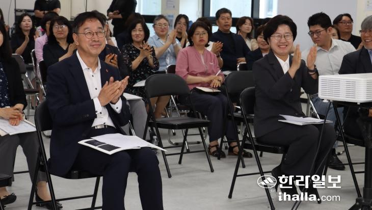 위성곤 제주지사 9월 직무수행 만족도 38.5% '12위'