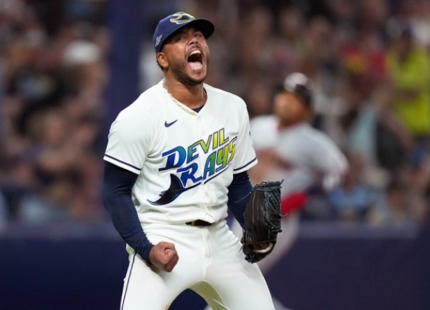 [MLB] 대박!! '포심 비중 71%' 알고도 못 친 페랄타 원맨쇼, 탬파베이 ALCS 2차전 반격 성공 비결은....