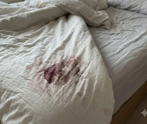 옷 얼룩 제거 총정리, 커피·김치국물·볼펜·크레파스 얼룩 지우는 법