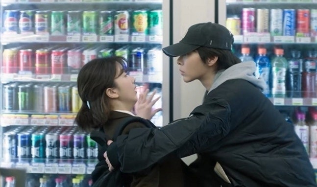 살인 용의자 재벌 3세와 남장 형사, 설인아가 말한 "의심에서 신뢰로"