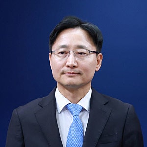 국세청장서 대통령 비서실장으로 李는 왜 임광현을 택했나