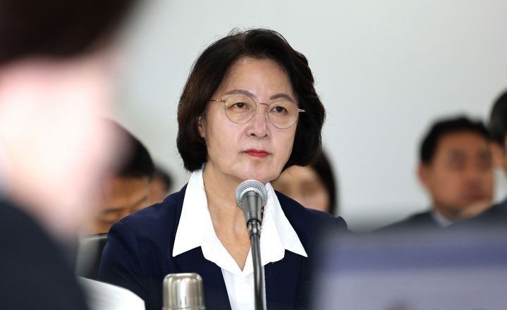 추미애 경기도지사 ‘12억대 관사’ 논란… 국감서 여야 공방