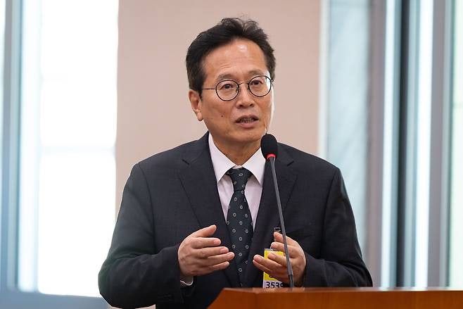 황교익, 낙하산 논란에 입 열었다…"보은 인사 인정, 일로 검증받을 것"