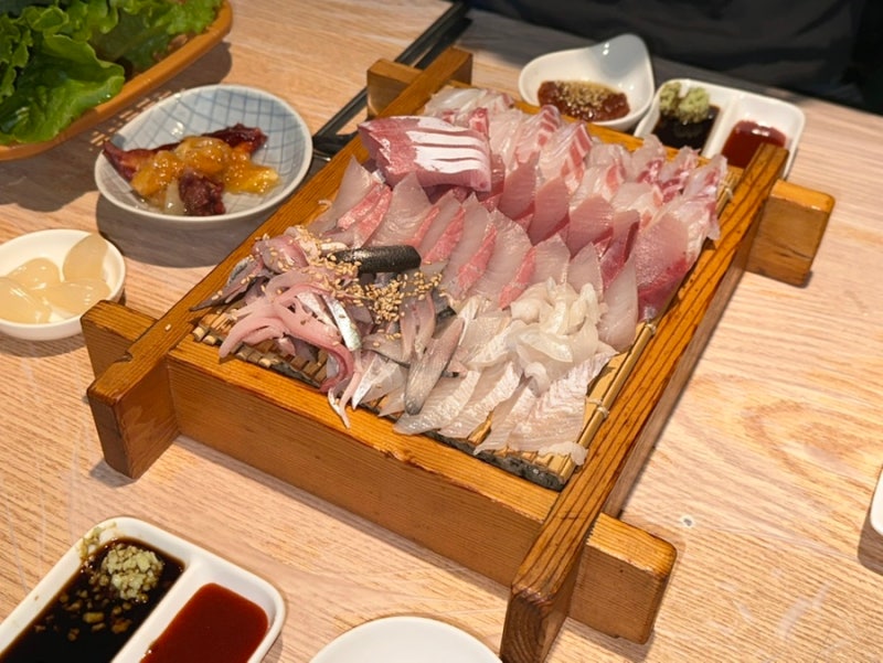 부산 수영구 광안동ㅣ[오징어랑해물이랑] 광안리 가성비 횟집 추천! 푸짐한 고급모듬회와 내....