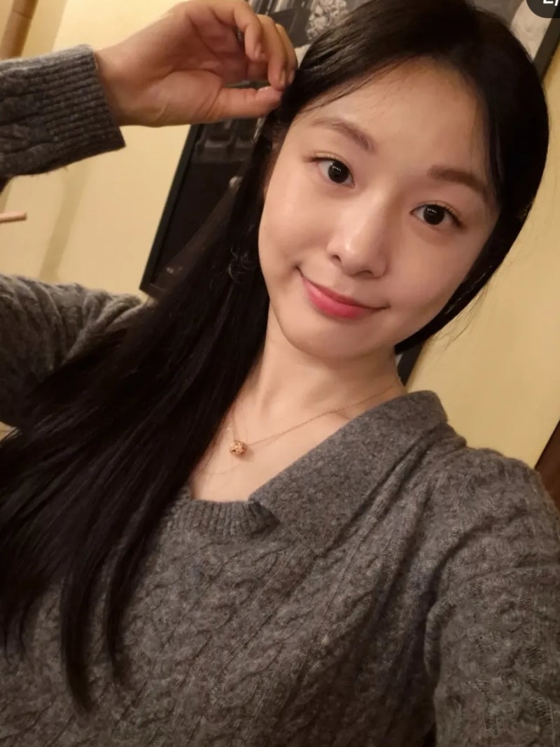 임신설은 사실무근이라는데…김연아 곰인형 사진에 또 추측