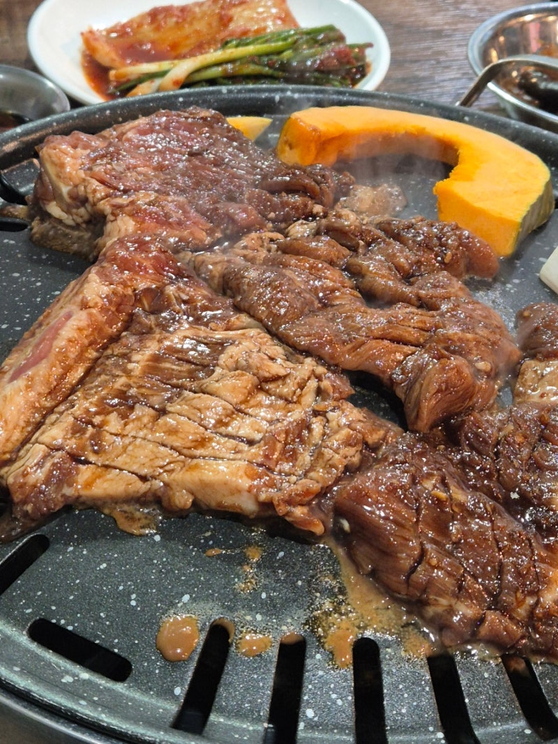 초량 형제갈비 - 부산역 돼지갈비 맛집 점심특선 구성 가격