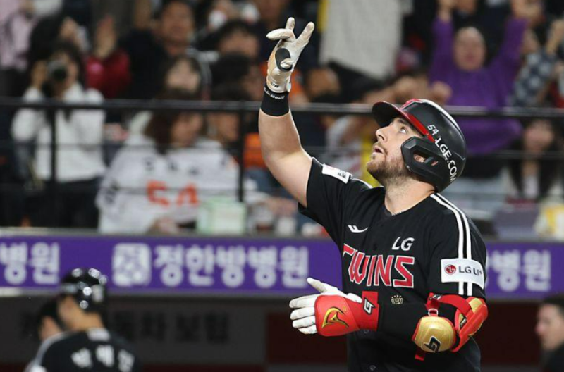 LG 두산 와일드카드 결과, 결국 4-1 한 경기로 끝났다! 오스틴 119m 결승포·박해민 슈퍼캐치…KI....