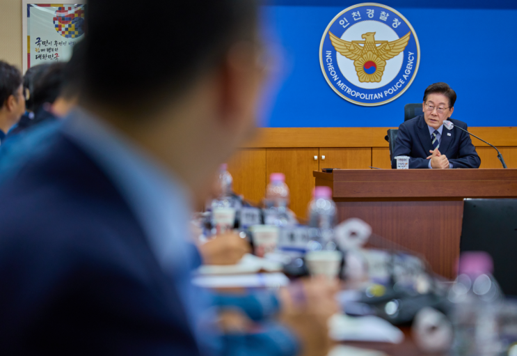 이재명 <b>대통령</b>, 인천 구월동 흉기난동에 인천경찰청 긴급 <b>방문</b>…피....