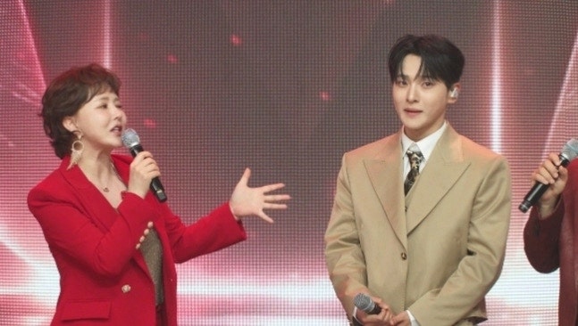 금잔디, 성리 대학시절 교수였다 무대 위 레이저 눈빛의 반전