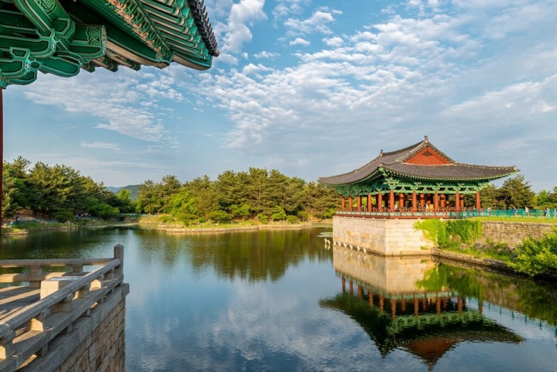 연못에 비친 누각이 예술이라고? 동궁과 월지 | 경주 야경 명소 | 경주 가볼만한 곳