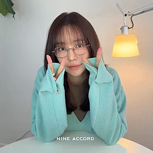 윤은혜안경 : 나인어코드 Ti CROME 유튜브 윤은혜의 EUNHYELOGIN 착용제품