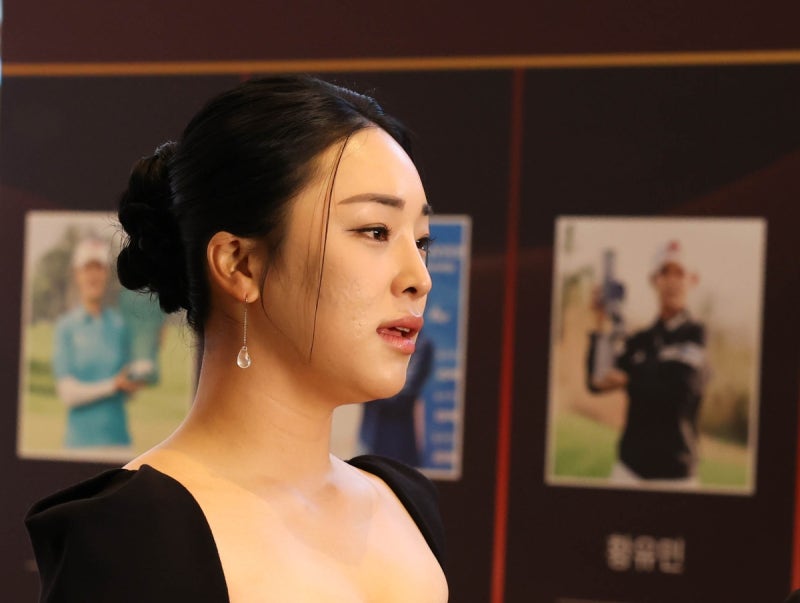LPGA 우승은 아직 0승, 상금은 수십억… 최혜진·윤이나가 미국에서 살아남는 법