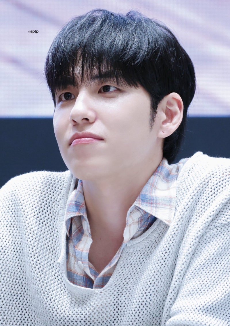 261009 데이식스 원필 버블