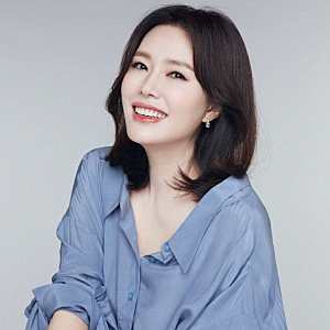 배우 하희라 나이 프로필, 남편 최수종 결혼 33년 아들 딸 자녀 네 번의 유산 아픔 고향 학력 ....
