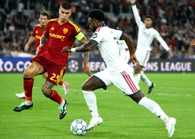 전반 3실점 맨시티의 반격, 막판 7분 레알의 기적…엇갈린 UCL 명승부