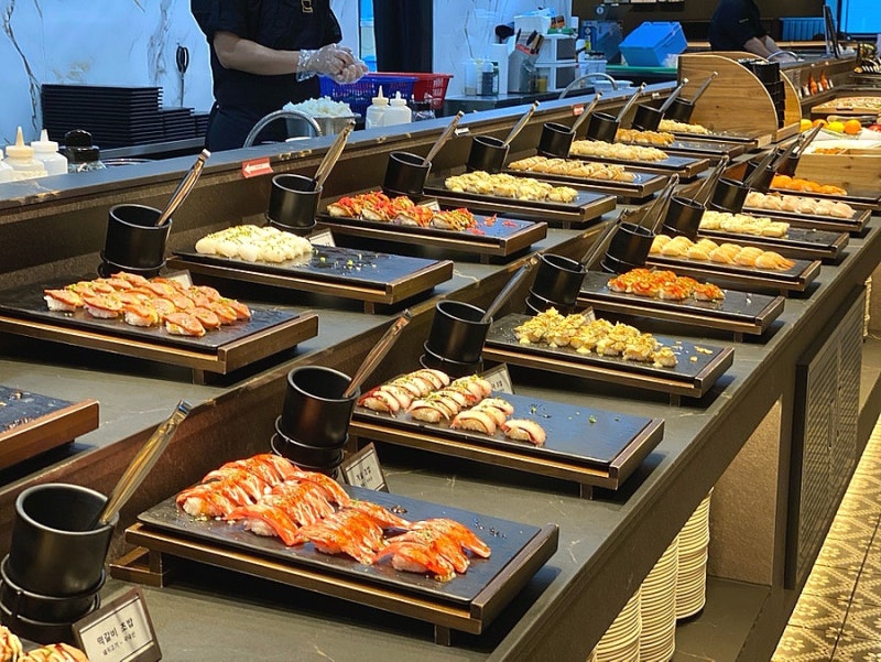 광주 신세계 맛집 퀄리티 좋은 뷔페 고메스퀘어 광주신세계사거리점