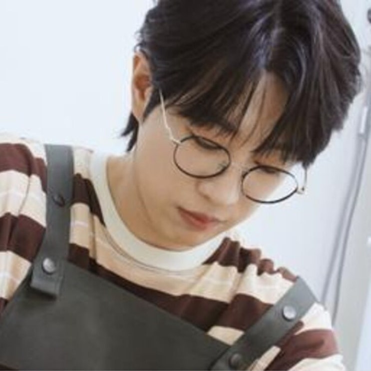 가수 꿈 접은 <b>안성훈</b>, 알고 보니 매일 200개 판 어머니와 3년간의 주....