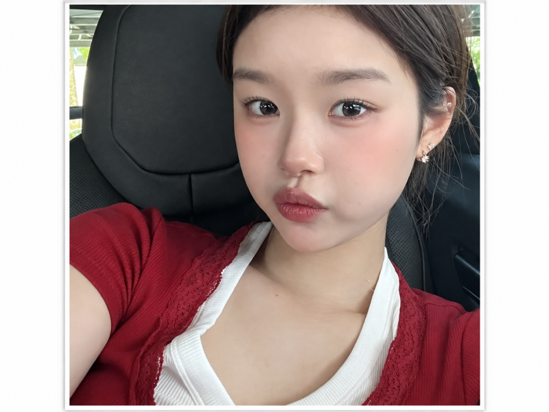 이동국 딸 설아, 어느새 중1 됐다…화려한 손톱에 눈길 가는 근황