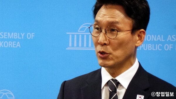 김민석·정청래 신천지 의혹 정면충돌…민주당 계파갈등 재점화, 집단입당 진상은?