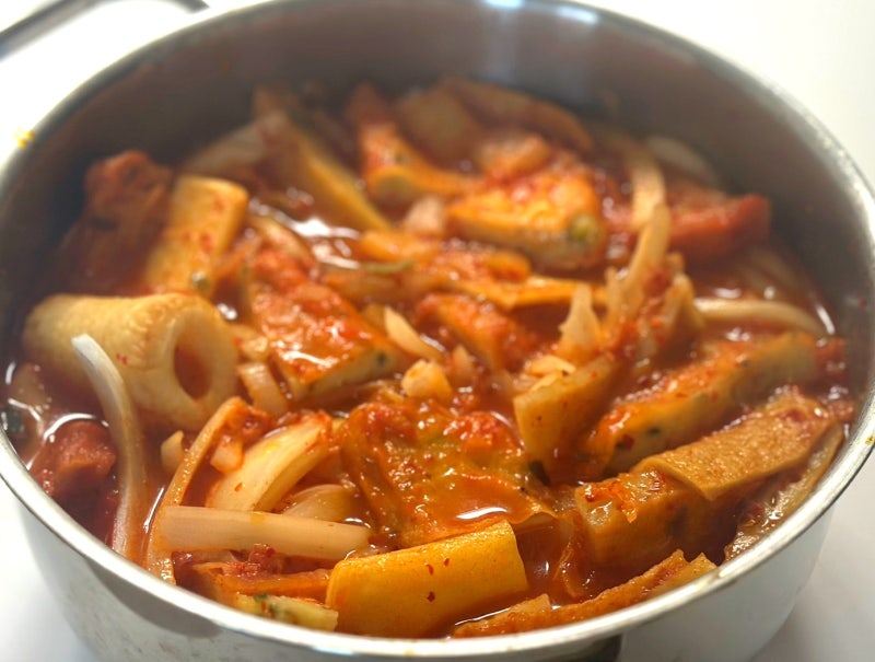 컬리 추천템 고래사어묵 김치우동 전골 후기｜가격·조리법·솔직리뷰