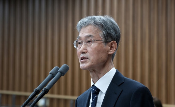 김민석 “<b>조희대 탄핵 추진</b> 논의 시작” 민주당 결국 <b>탄핵</b> 카드 꺼....