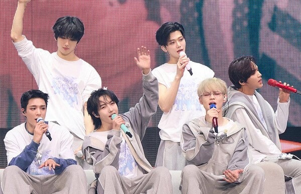 츄잉검 부르던 교복 소년들 근황, 데뷔 10년 엔시티 드림이 꺼낸 카드는…