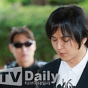 송민호, YG 무관심 대응, 병무청 재복무 절차 검토 소식