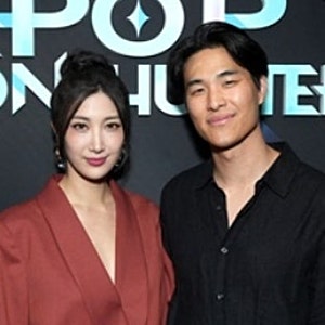 ‘케데헌’ 이재, 11월 결혼 앞두고 포착된 예비 남편…누구길래