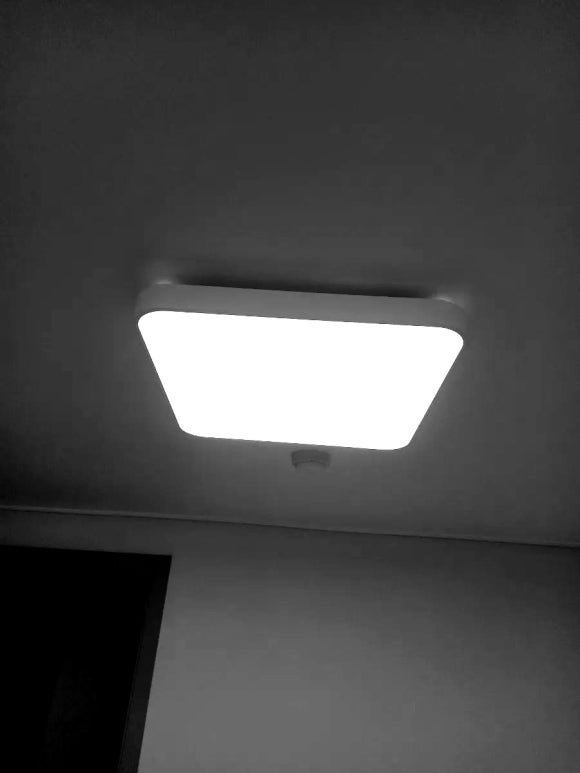 대전 유성구 전민동 깜박이는 전등 KS인증 정품 밝고 긴수명 고효율 국내산 led 전등 조명 교....