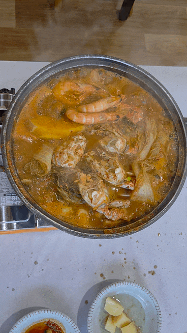 충남 태안 안면도 맛집｜딴뚝통나무집식당 게국지 소자 2인 솔직 후기