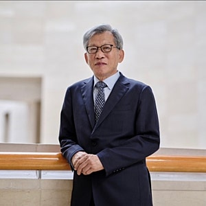 국립중앙박물관 유홍준 관장 프로필, 친일파 유묵 소장 사실 드러나 논란 (나이 재산 학력 박....