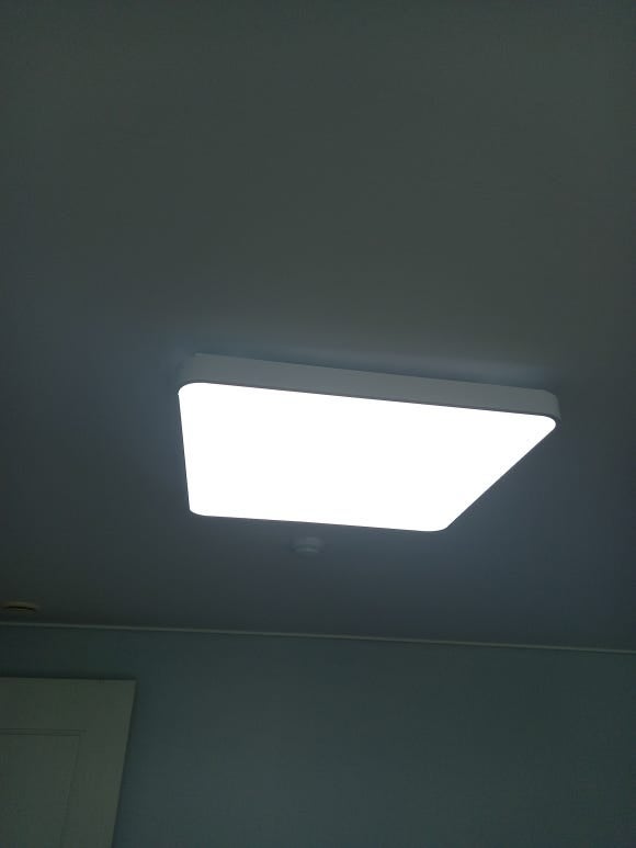 대전 유성구 관평동 도배 전등 KS인증 정품 밝고 긴수명 고효율 국내산 led 전등 조명 교체 수....