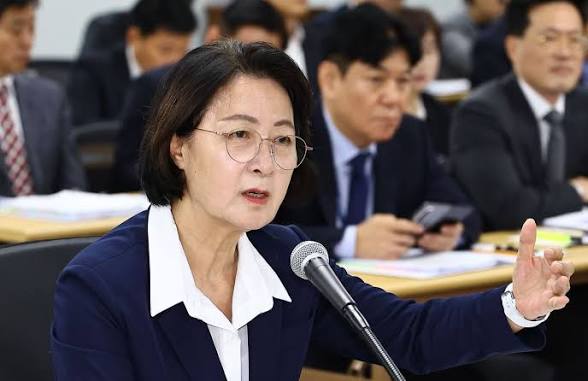 <b>추미애</b> 소방 <b>재정 빨대 발언</b> 논란 소방노조가 반발한 이유 소방관도....