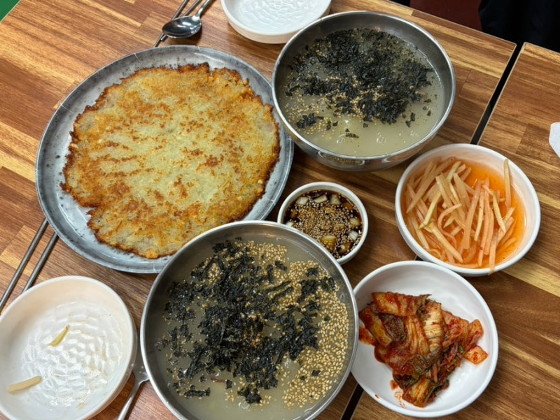 속초 감자옹심이 맛집 | 중앙시장 52호 속초감자옹심이 | 감자옹심이 맛집 추천 ✨