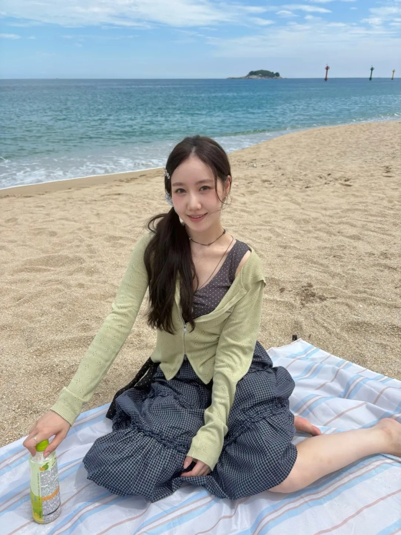 “내 기억엔 아직 빵꾸똥꾸인데…” 진지희, 27세 된 최근 모습에 괜히 놀랐다